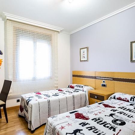 칸가스데모라조 Piso Vacacional En La Playa De Rodeira 아파트 외부 사진